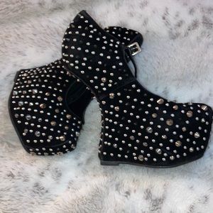 Lady Gaga high heel shoes gently used.